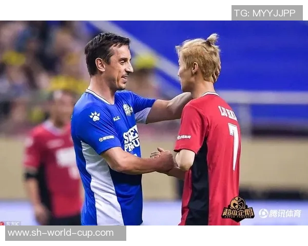 香港足球明星队在北京激情对决展现球技与团队精神